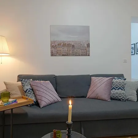 14e Cosy 2 Pieces Renove Parigi